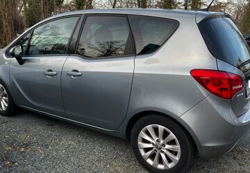 Opel Meriva 54.000 km 9.290 &euro; Bad Vilbel 61118