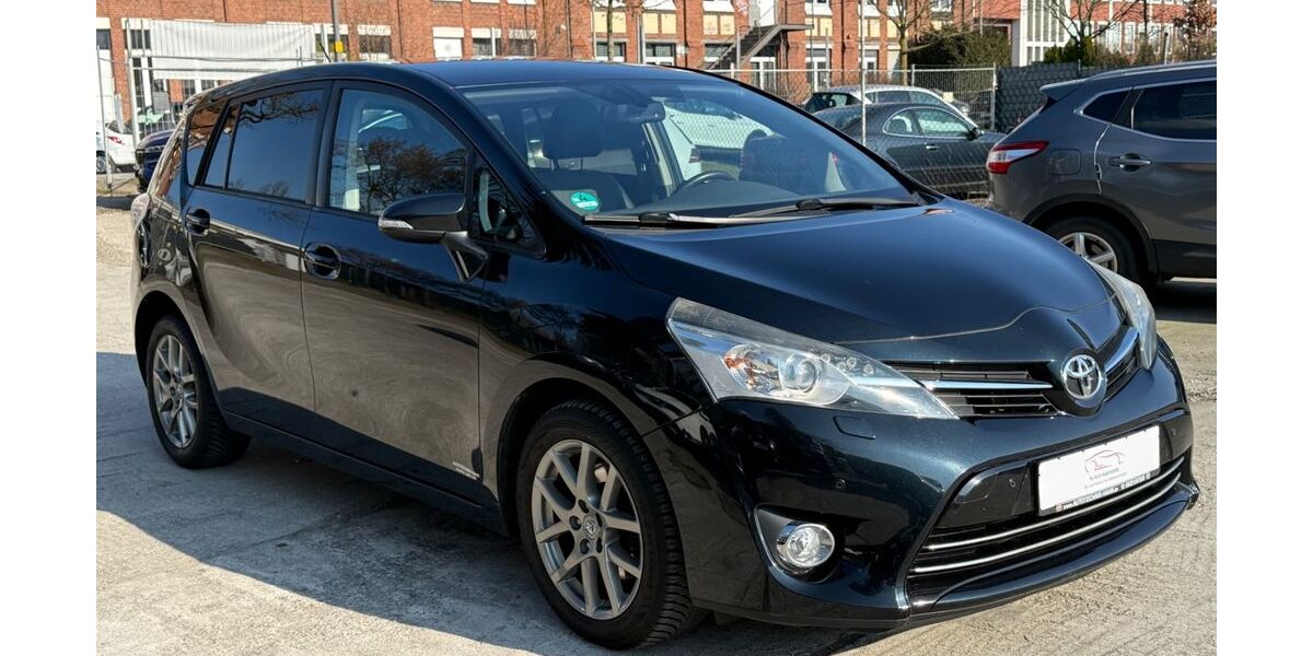 Toyota Verso 165.000 km 7.599 &euro; Frankfurt am Main 60386