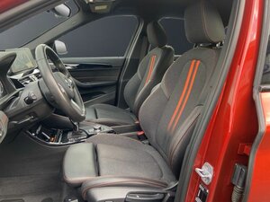 BMW X1 sDrive Sport Line*HUD*M Lenkrad*LED*PDC*Navi 42.700 km 24.890 &euro; Nidderau 61130