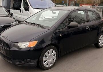 Mitsubishi Colt 180.000 km 1.999 &euro; Frankfurt am Main 60486