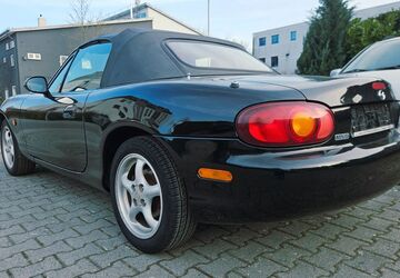 Mazda MX-5 145.000 km 6.300 &euro; Neu-Anspach 61267