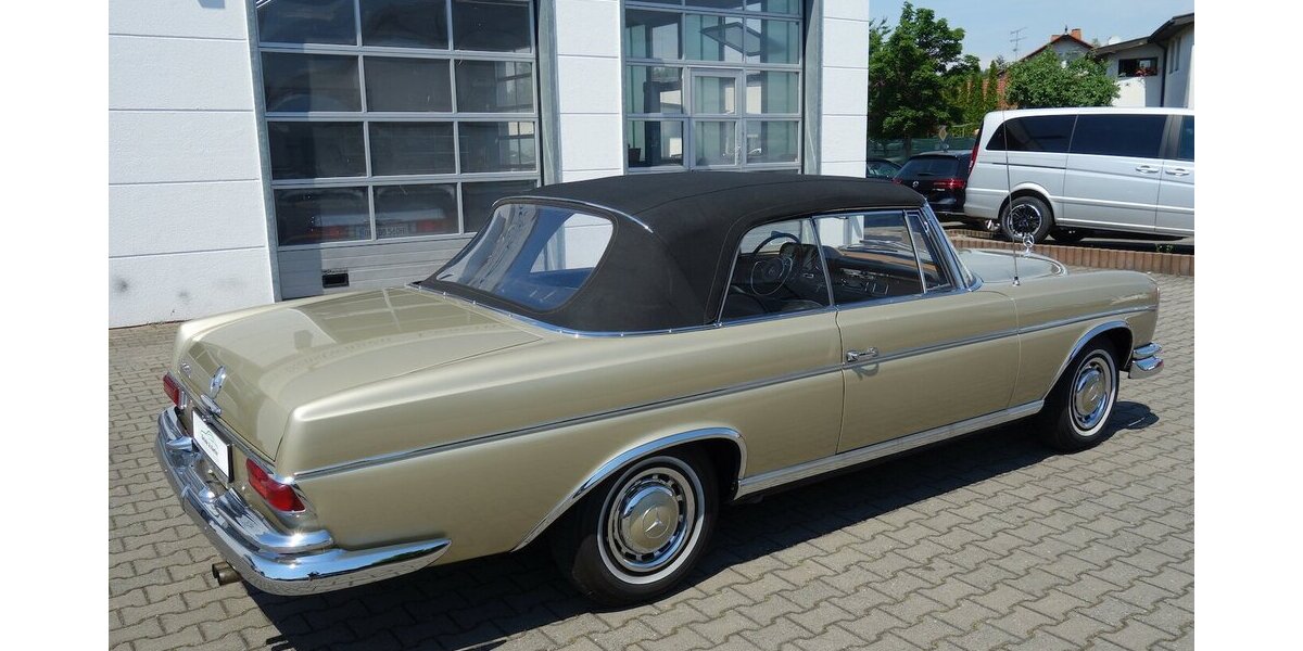 Mercedes-Benz 300 SE Cabriolet Top Original mit 58000 Km 58.000 km 179.000 &euro; Rodgau 63110
