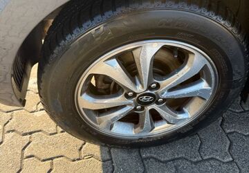 Hyundai i20 16.000 km 13.500 &euro; Frankfurt am Main 60439