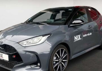 Toyota Yaris 9.000 km 28.990 &euro; Frankfurt 60314