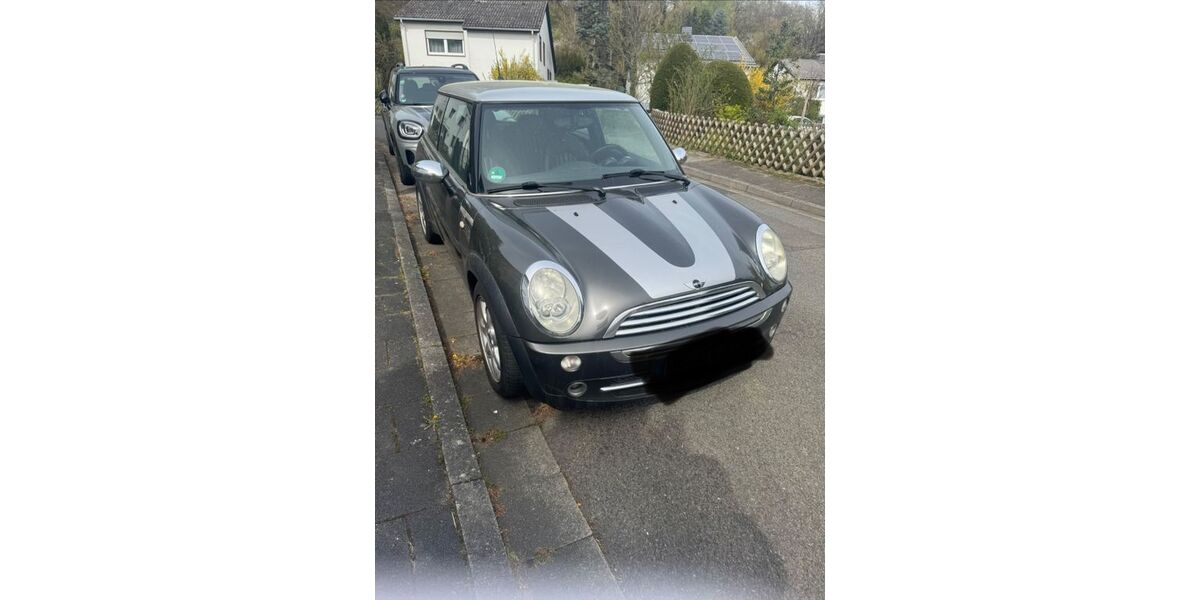 Mini Cooper Coupé 301.100 km 2.999 &euro; Königstein 61462