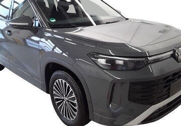 VW Tayron 17.549 km 43.980 &euro; Frankfurt 60326