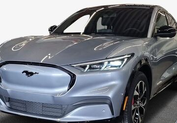 Ford Mustang Mach-E 14.867 km 35.898 &euro; Frankfurt 60386