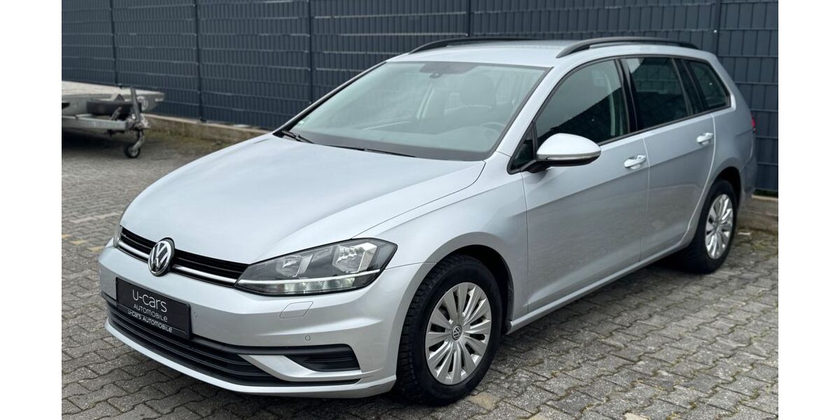 VW Golf 135.300 km 11.900 &euro; Rüsselsheim 65428