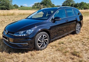 VW Golf 105.000 km 12.800 &euro; Frankfurt 65933