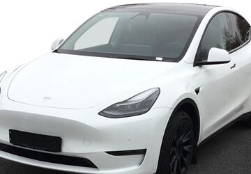 Tesla Model Y 81.770 km 31.712 &euro; Eschborn 65760