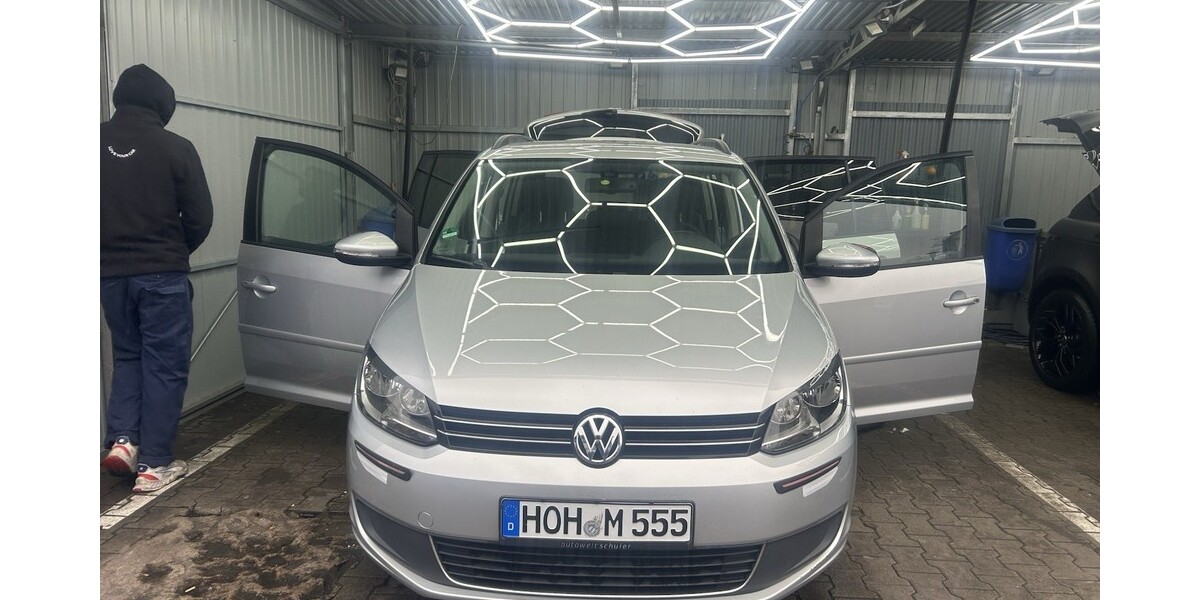 VW Touran 116.000 km 7.500 &euro; Hanau 63450