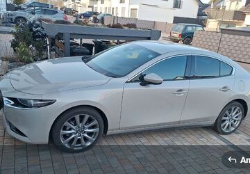 Mazda 3 3.550 km 27.750 &euro; Neuberg 63543
