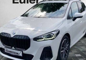 BMW 220 Active Tourer 20.450 km 32.990 &euro; Frankfurt 60314