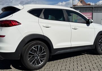 Hyundai TUCSON 245.865 km 10.899 &euro; Hanau 63452