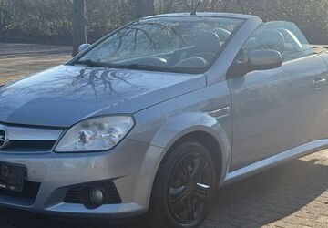 Opel Tigra 162.000 km 3.333 &euro; Rüsselsheim 65428
