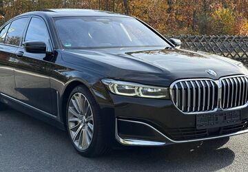 BMW 750 177.838 km 40.999 &euro; Mörfelden-Walldorf 64546