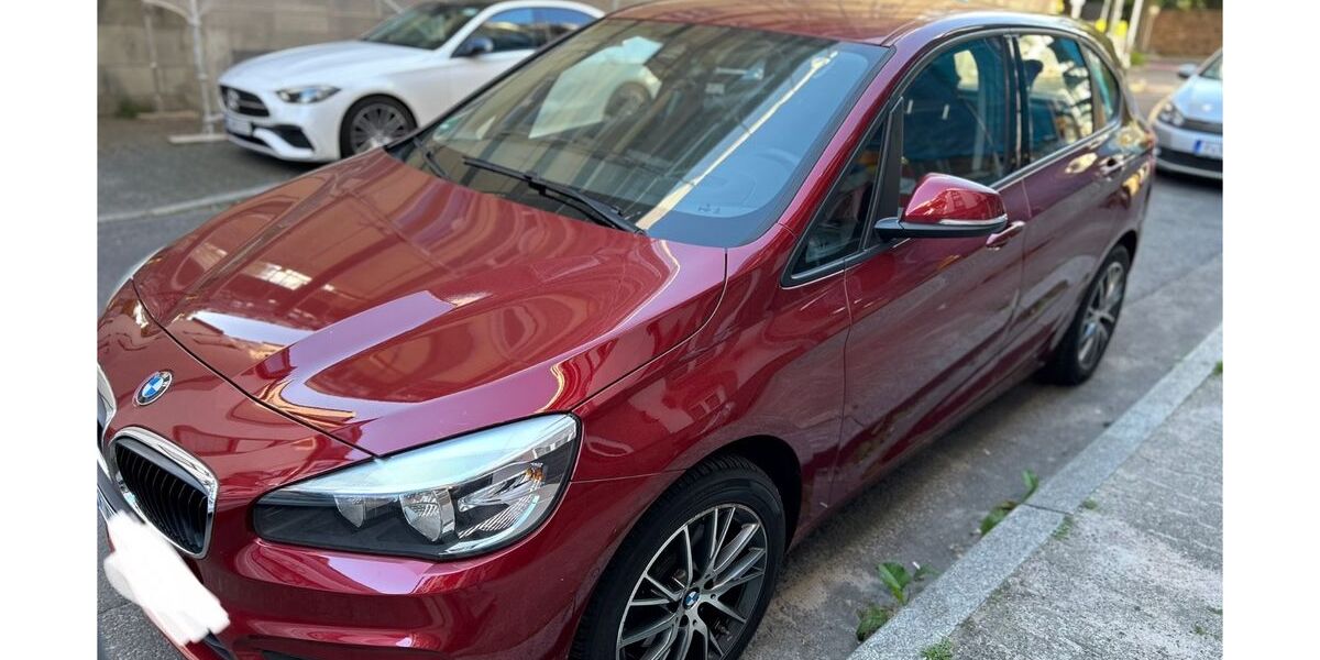 BMW 218 Active Tourer 120.000 km 9.700 &euro; Frankfurt am Main 60318