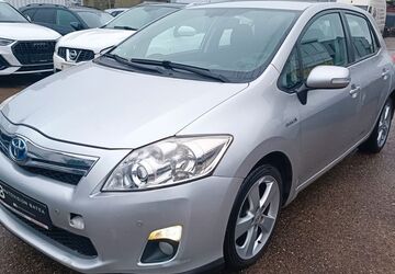 Toyota Auris 211.000 km 4.950 &euro; Maintal 63477