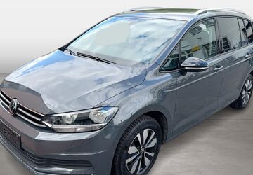 VW Touran 23.082 km 30.980 &euro; Frankfurt am Main 60528