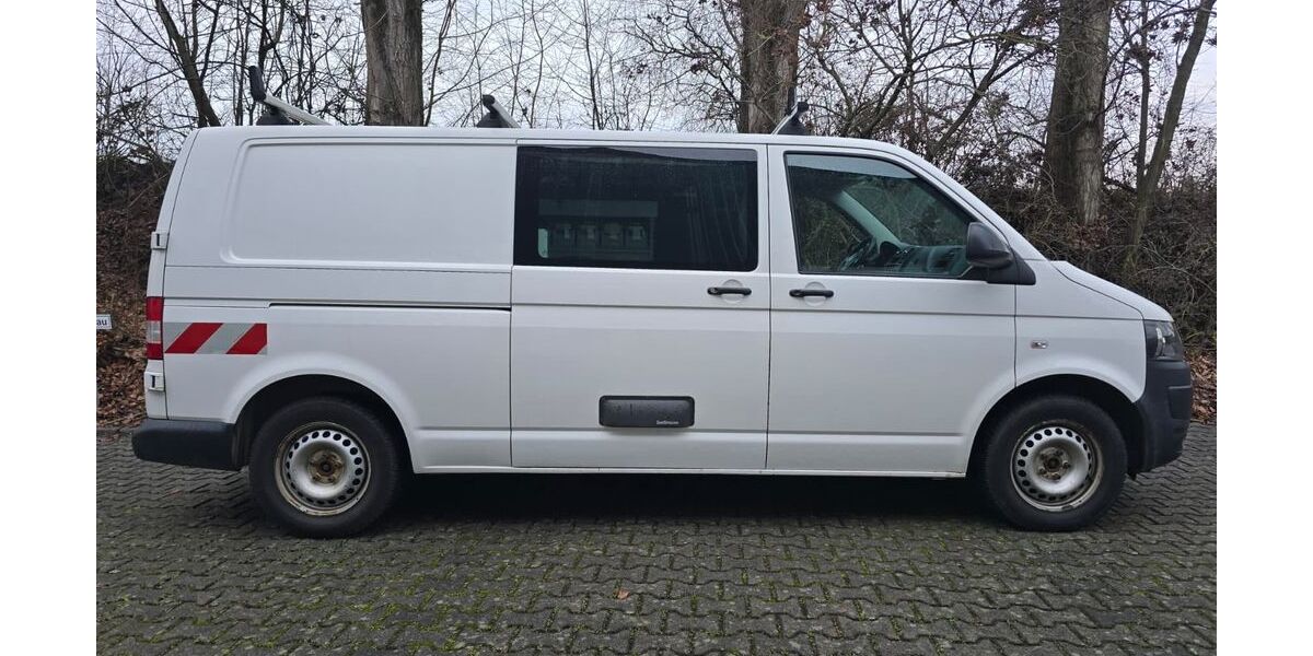 VW T5 Transporter 181.001 km 12.899 &euro; Frankfurt 60316