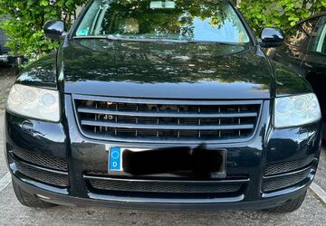 VW Touareg 222.000 km 4.499 &euro; Frankfurt am Main 65936