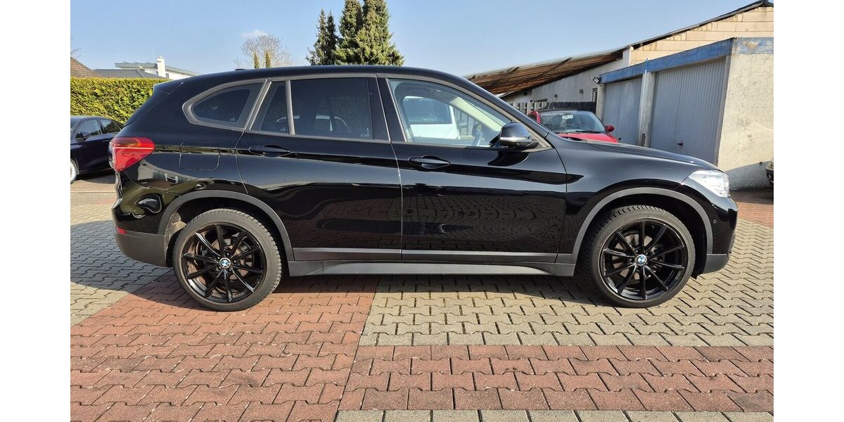 BMW X1 sDrive 18 i Advantage LED, Navigation 53.758 km 17.690 &euro; Rodgau 63110