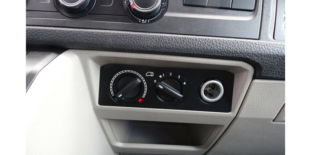 VW T6 Caravelle 2,0l TDI lang DSG, Navi, Klima, AHK, 209.500 km 15.990 &euro; Rodgau 63110