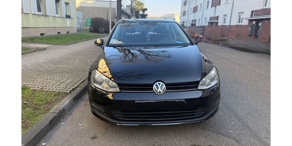 VW Golf 148.000 km 7.600 &euro; Hanau 63450