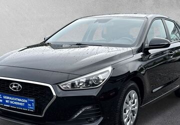 Hyundai i30 53.500 km 16.870 &euro; Rüsselsheim 65428