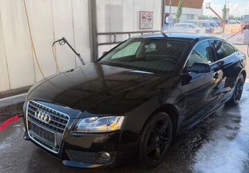 Audi A5 200.000 km 2.950 &euro; Frankfurt 60596
