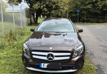 Mercedes-Benz GLA 200 100.000 km 15.000 &euro; Frankfurt 60433