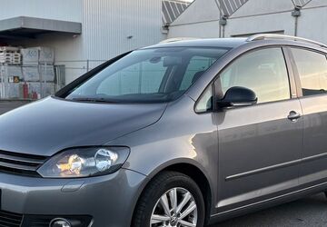 VW Golf 132.000 km 5.690 &euro; Frankfurt 60386