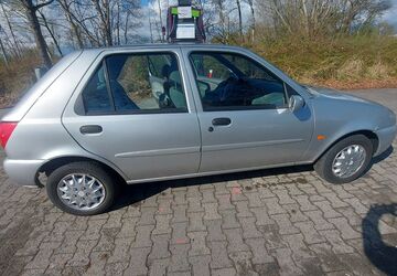 Ford Fiesta 117.000 km 1.350 &euro; Maintal 63477