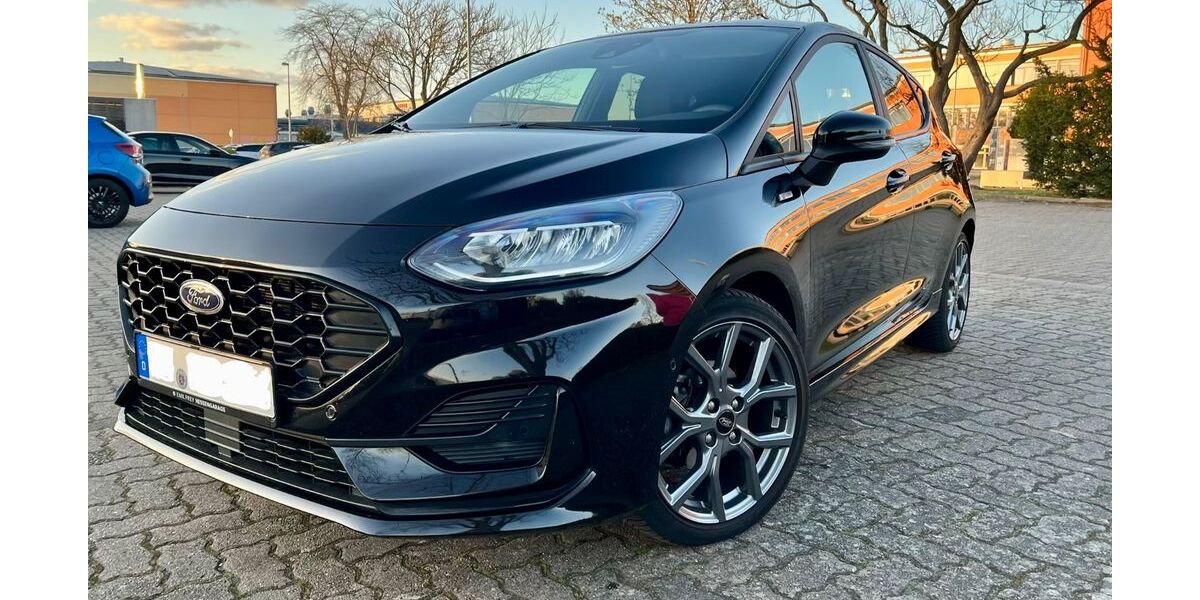 Ford Fiesta 27.529 km 16.499 &euro; Ginsheim 65462