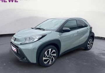 Toyota Aygo (X) 1.585 km 17.990 &euro; Dieburg 64807