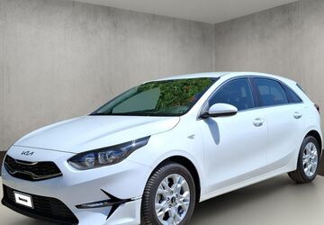 Kia ceed / Ceed 14.900 km 22.380 &euro; Frankfurt 60488