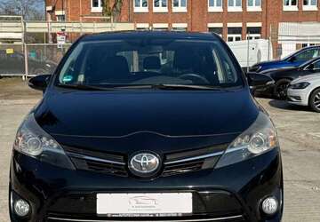 Toyota Verso 165.000 km 7.699 &euro; Frankfurt am Main 60386