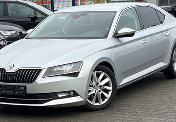 Skoda Superb 242.130 km 13.980 &euro; Dietzenbach / bei Frankfurt am Main 63128