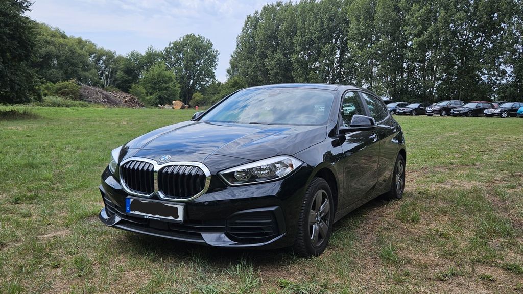BMW 118 53.200 km 15.499 &euro; Frankfurt am Main 60599