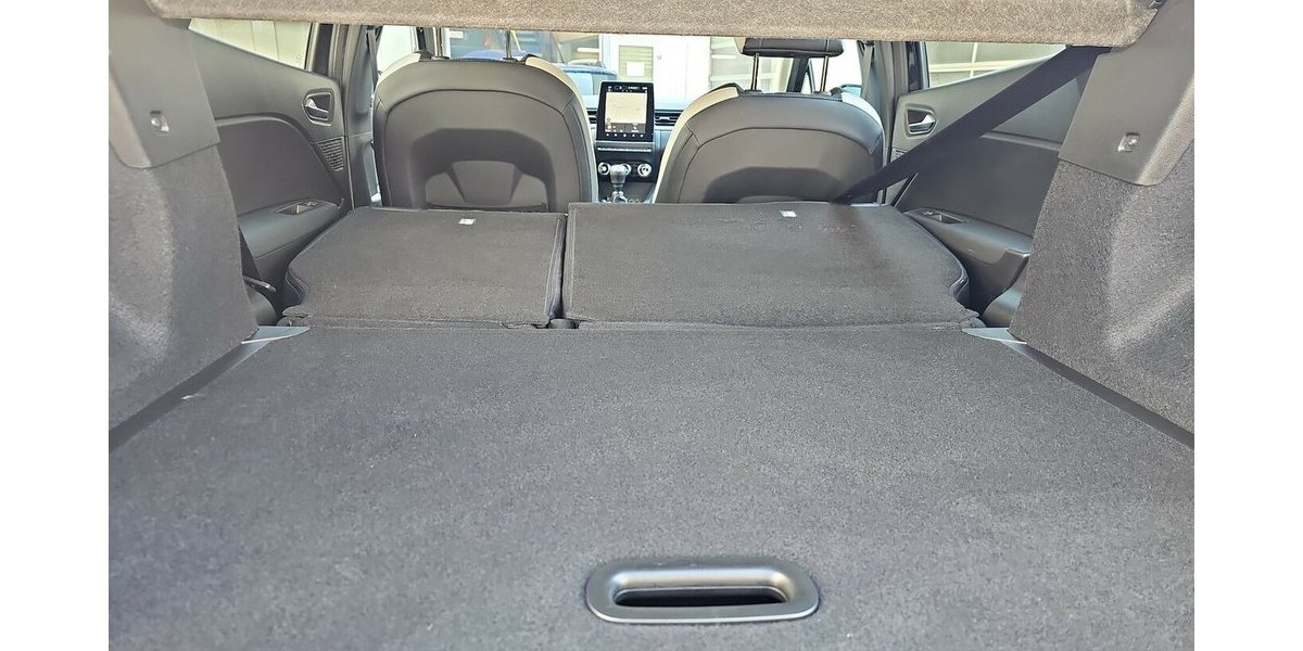 Renault Captur Techno Fast Track Insp. NEU, Kamera 28.353 km 20.670 &euro; Schwalbach/Taunus 65824