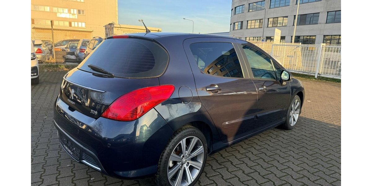 Peugeot 308 1.6 Turbo Allure/2Hd/Scheckh. 108.000 km 6.590 &euro; Frankfurt 60386