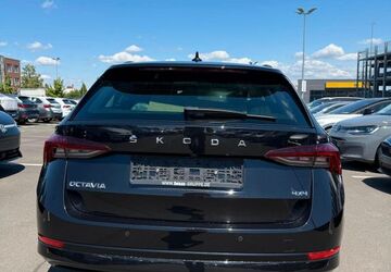 Skoda Octavia 154.755 km 18.900 &euro; Frankfurt am Main 60386
