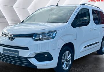 Toyota Proace City 29.387 km 23.950 &euro; Nidderau 61130