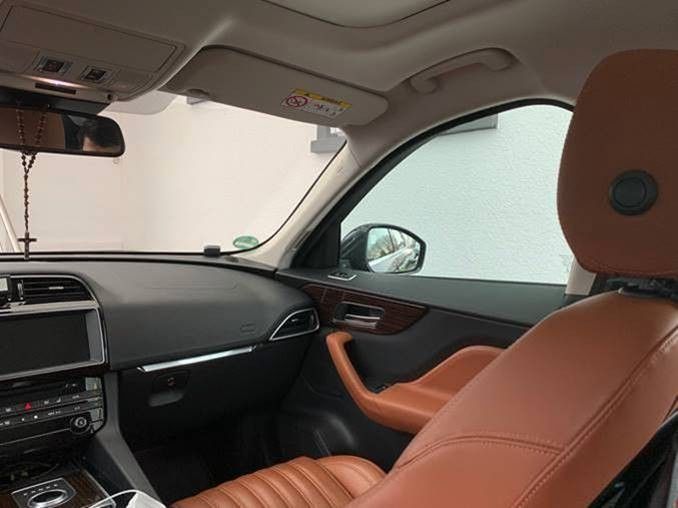 Jaguar F-Pace 130.000 km 19.500 &euro; Dreieich 63303