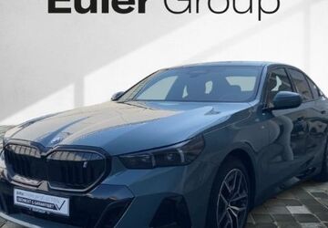 BMW i5 29.524 km 62.990 &euro; Frankfurt 60314