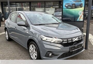Dacia Sandero 20.390 km 15.970 &euro; Hanau 63452