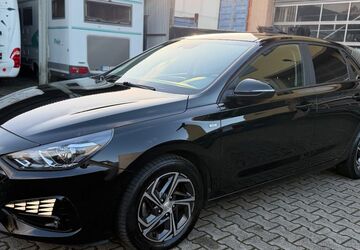 Hyundai i30 106.000 km 13.990 &euro; Frankfurt am Main 65933