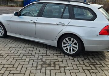 BMW 320 230.000 km 4.250 &euro; Frankfurt amMain 60386