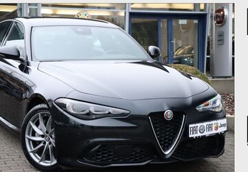 Alfa Romeo Giulia 13.281 km 33.990 &euro; Dreieich 63303