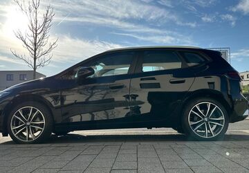 BMW 218 Active Tourer 175.000 km 16.990 &euro; Frankfurt am main 60438